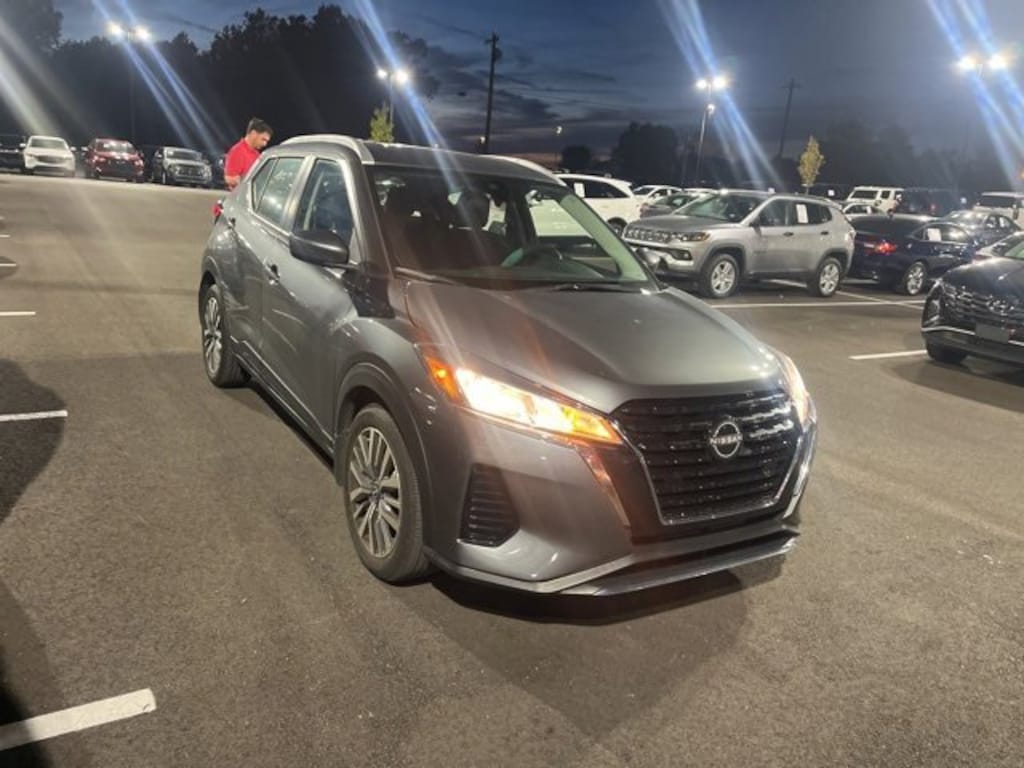 Used 2023 Nissan Kicks SV SUV