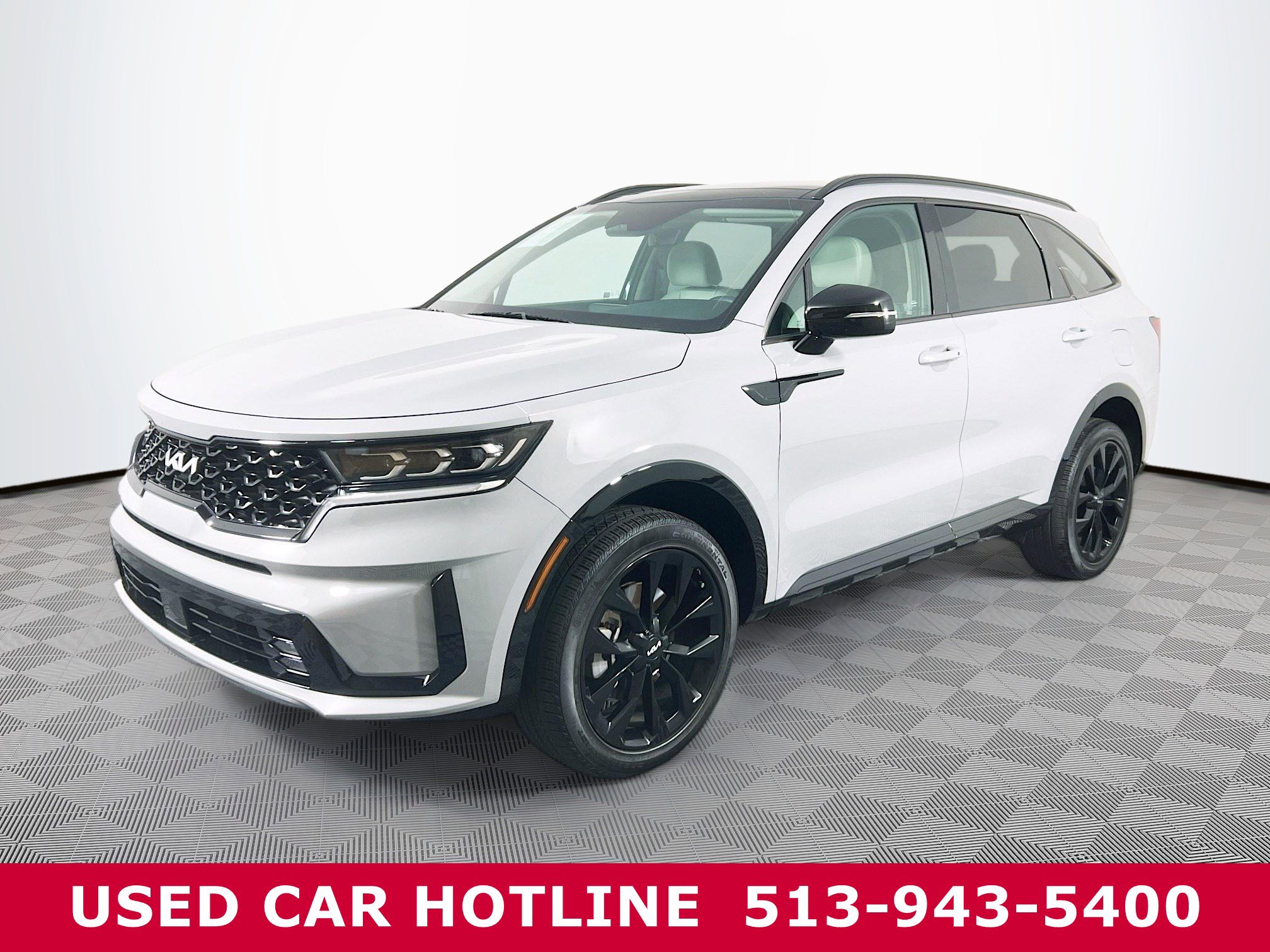 2022 Kia Sorento SX photo 2