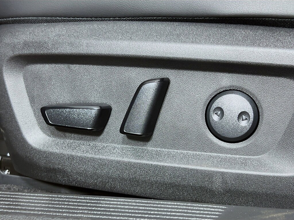 New 2026 Nissan Rogue Platinum SUV