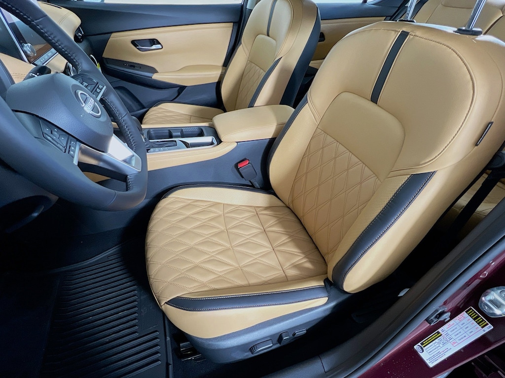 New 2025 Nissan Sentra SV Sedan