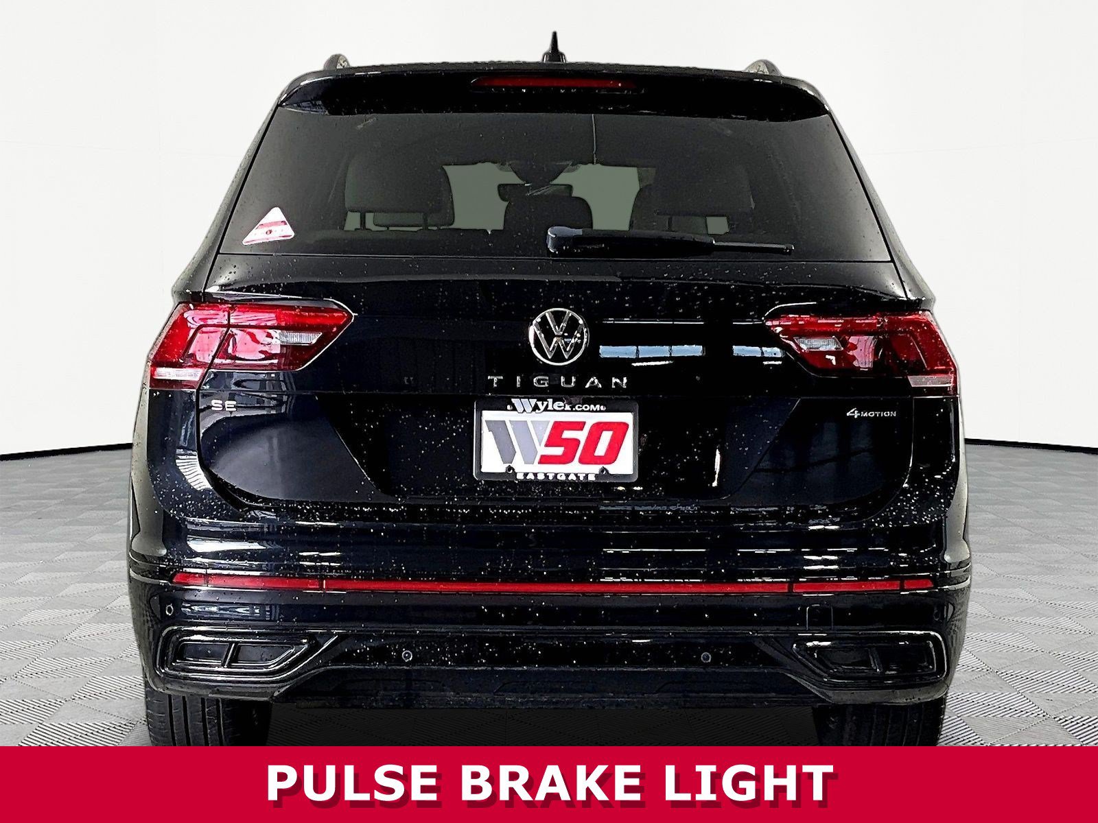 2022 Volkswagen Tiguan SE R-LINE BLACK - Photo 7