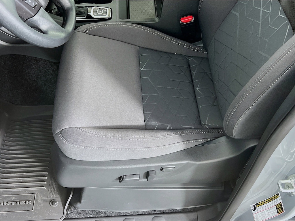 New 2026 Nissan Frontier SV Truck Crew Cab