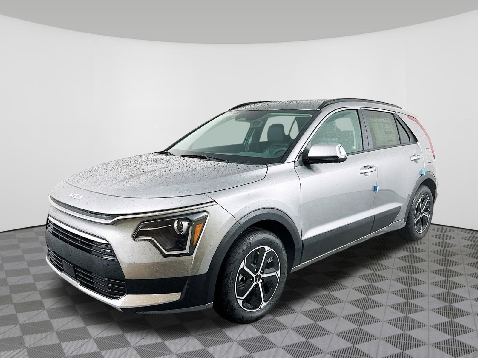 2025 Kia Niro EX photo 2