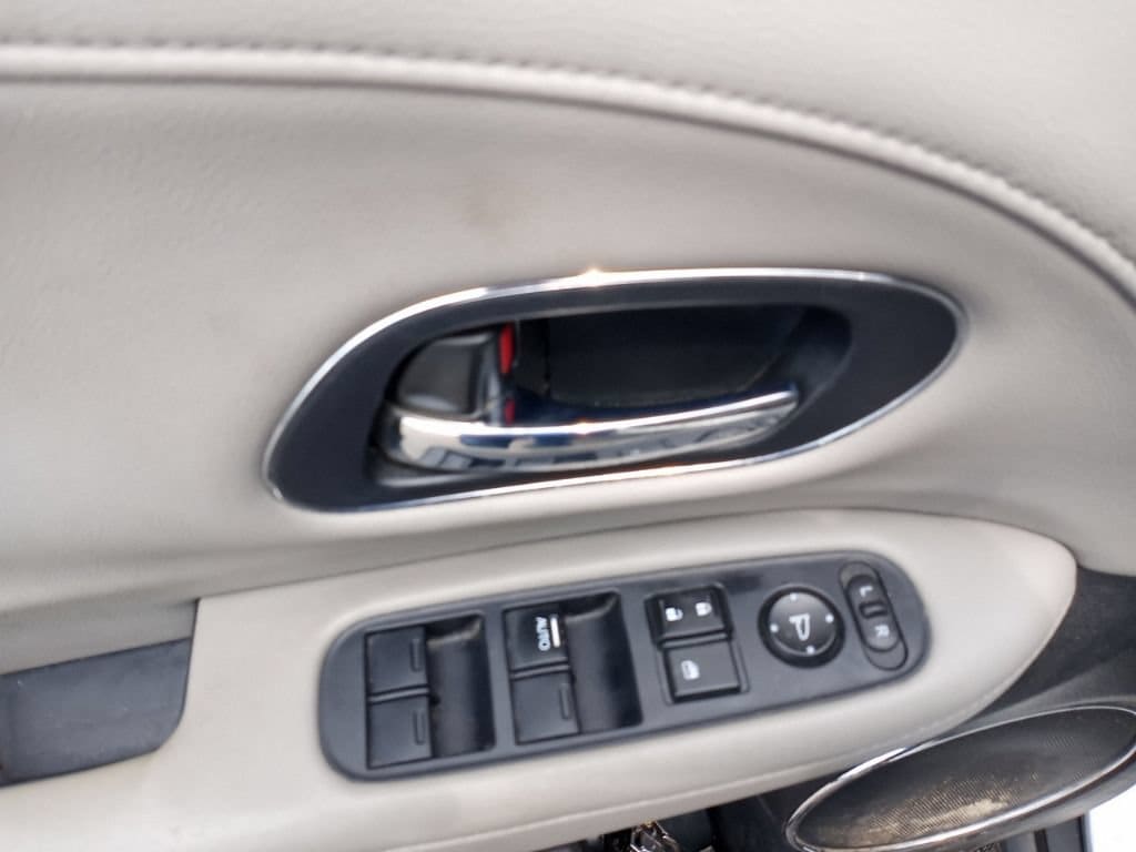 2016 Honda HR-V EX-L - Photo 15