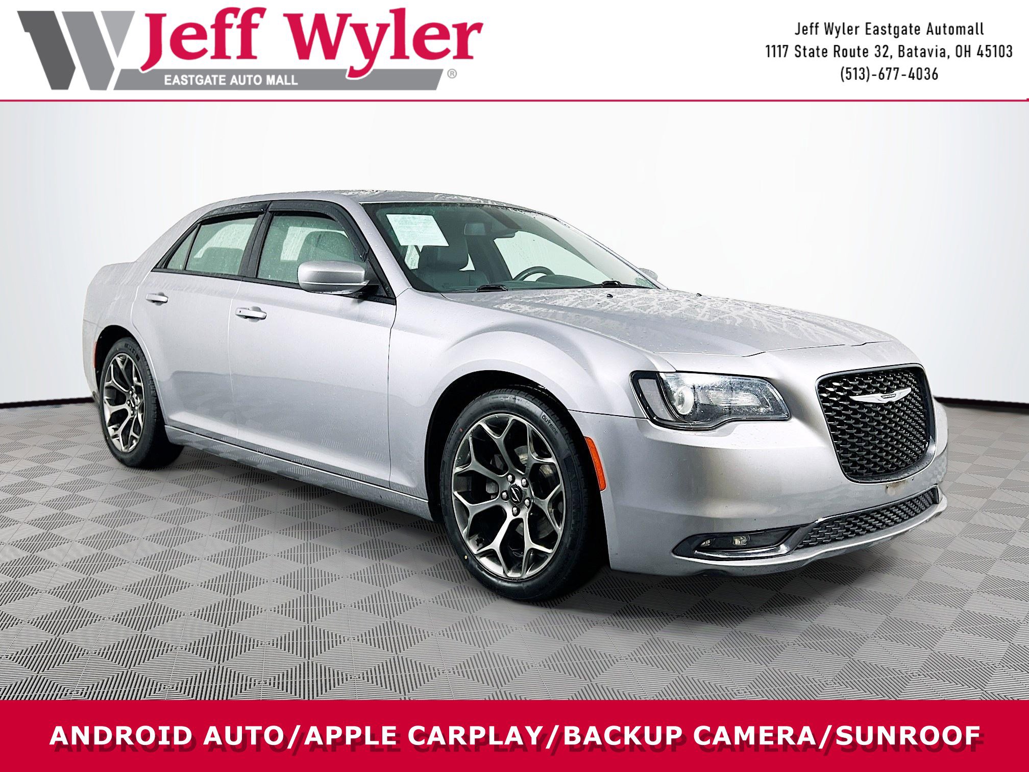 2017 Chrysler 300 S's photo