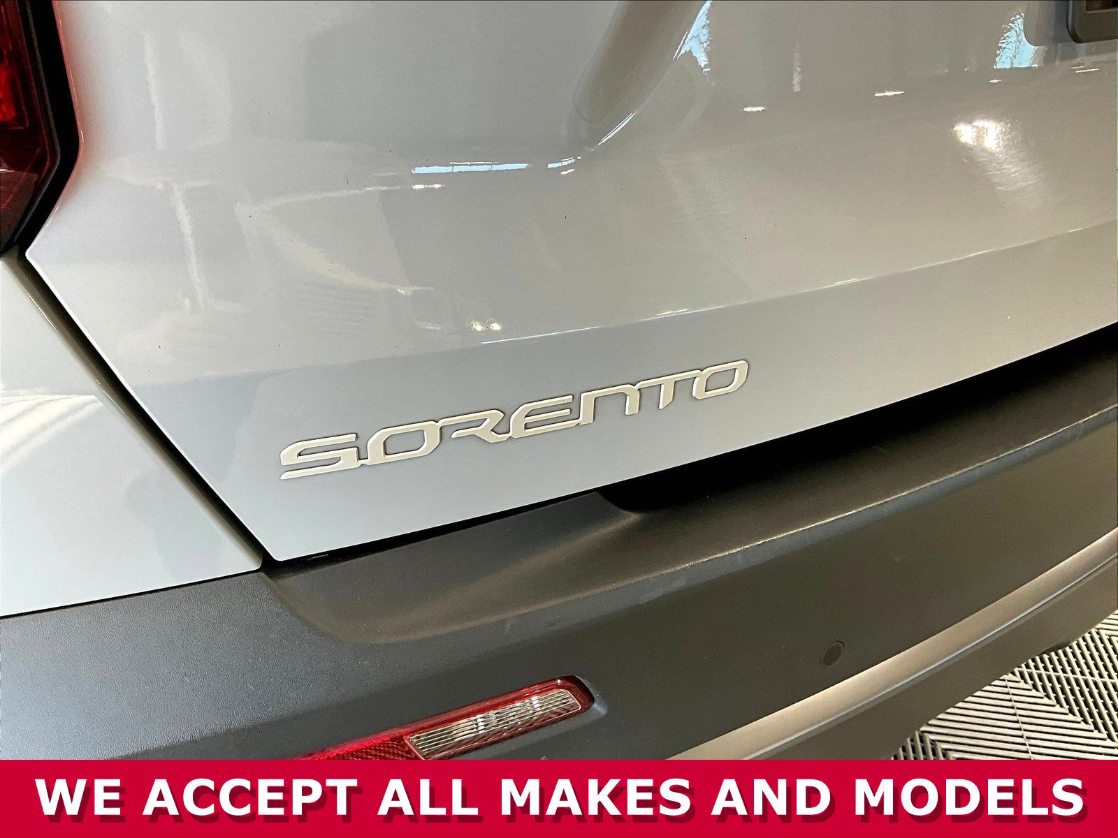 2023 Kia Sorento X-Line EX - Photo 25