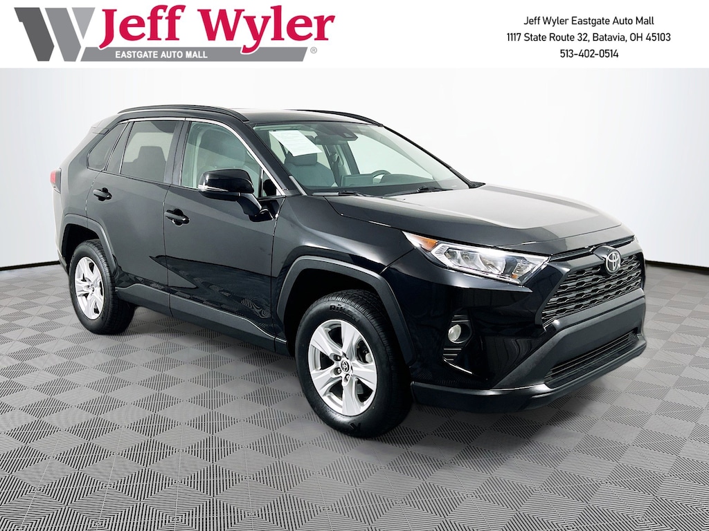 Used 2021 Toyota RAV4 XLE SUV