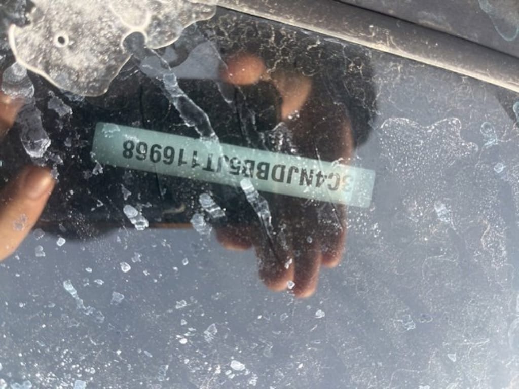 Used 2018 Jeep Compass Latitude SUV