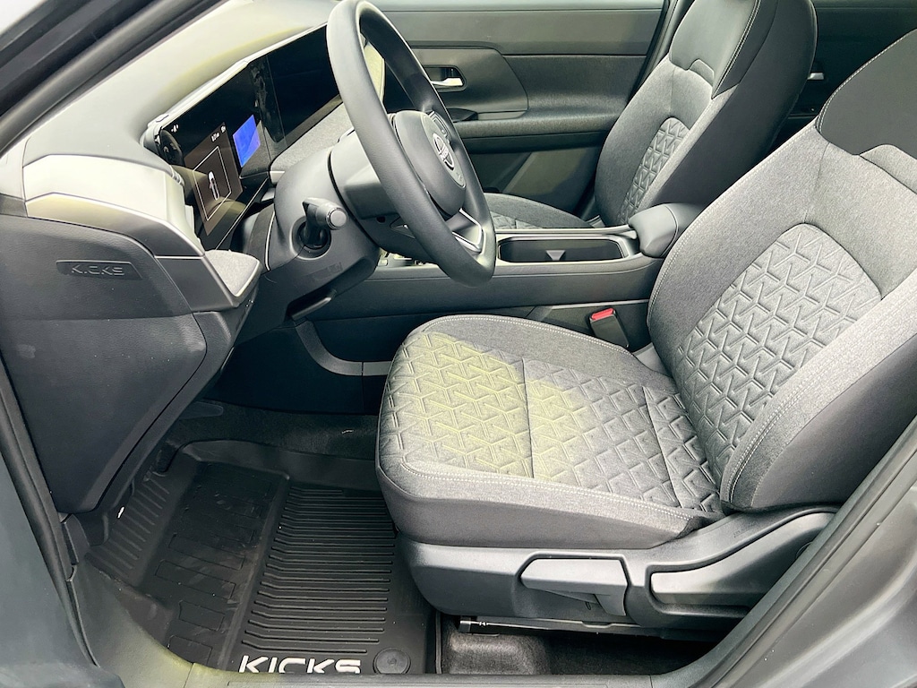 New 2026 Nissan Kicks SV SUV