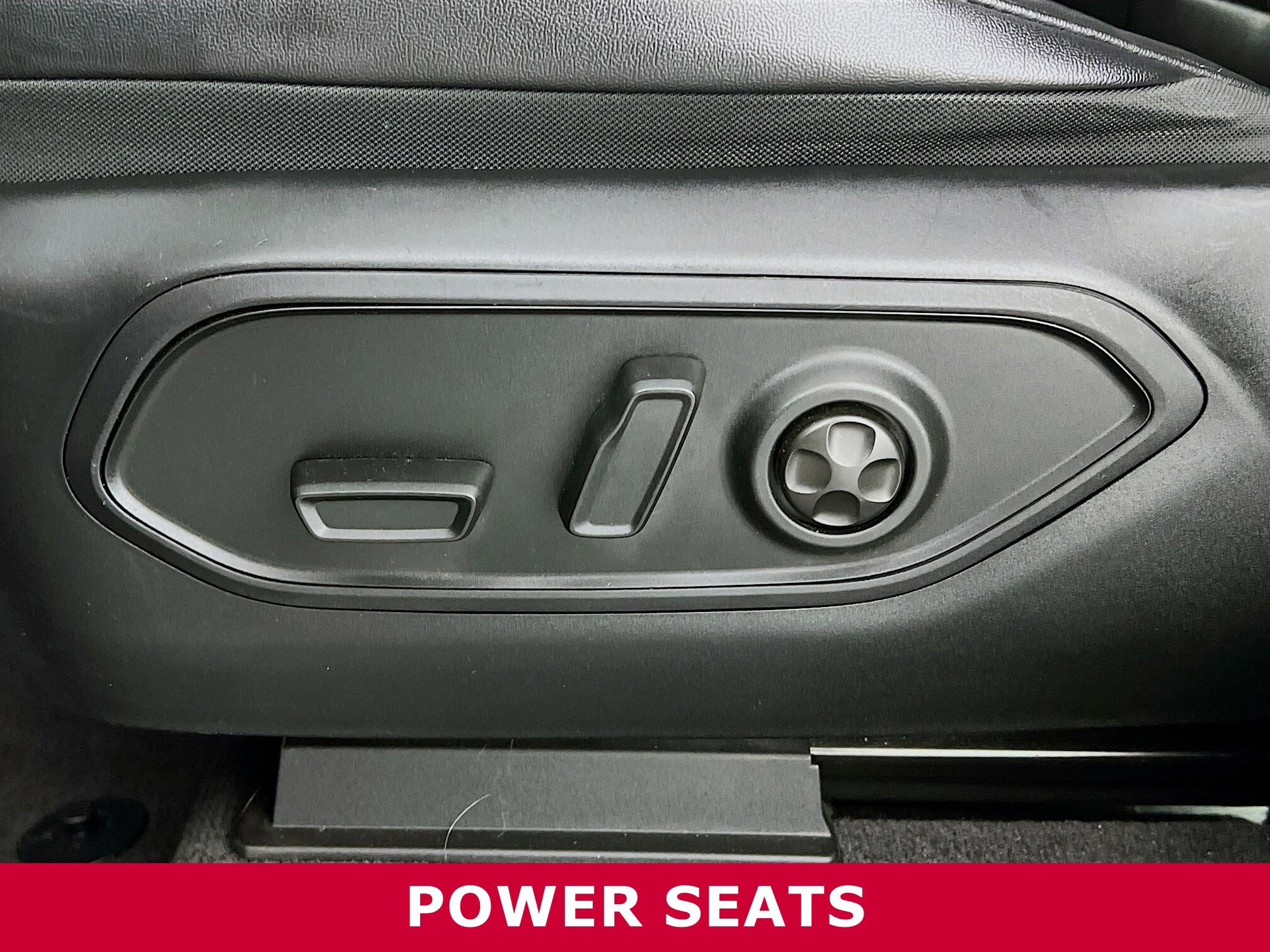 2021 Jeep Grand Cherokee Limited photo 3