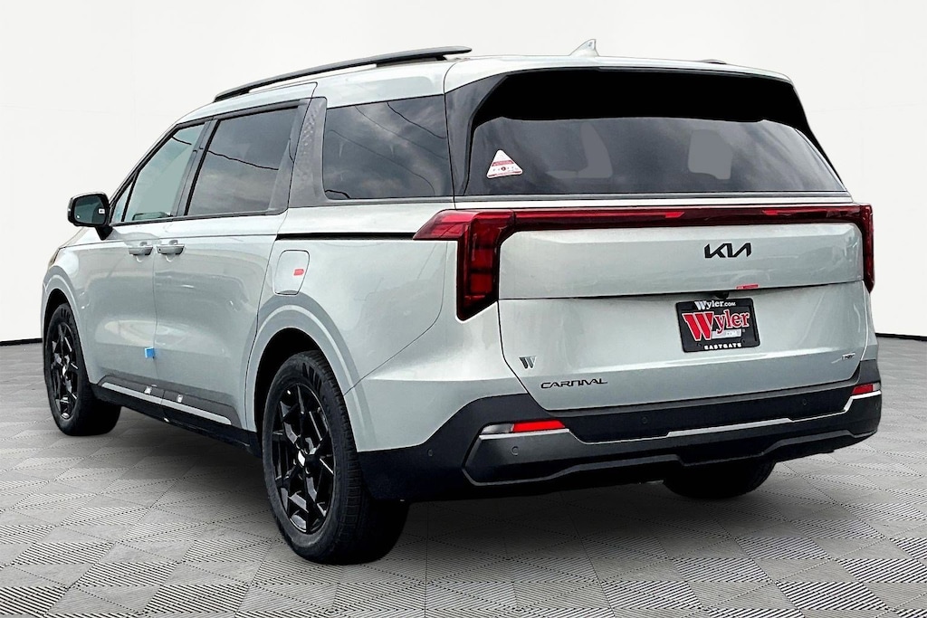 New 2026 Kia Carnival Hybrid SX Van Passenger Van