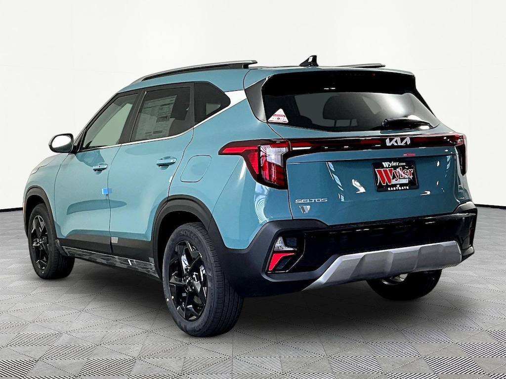 New 2026 Kia Seltos EX SUV