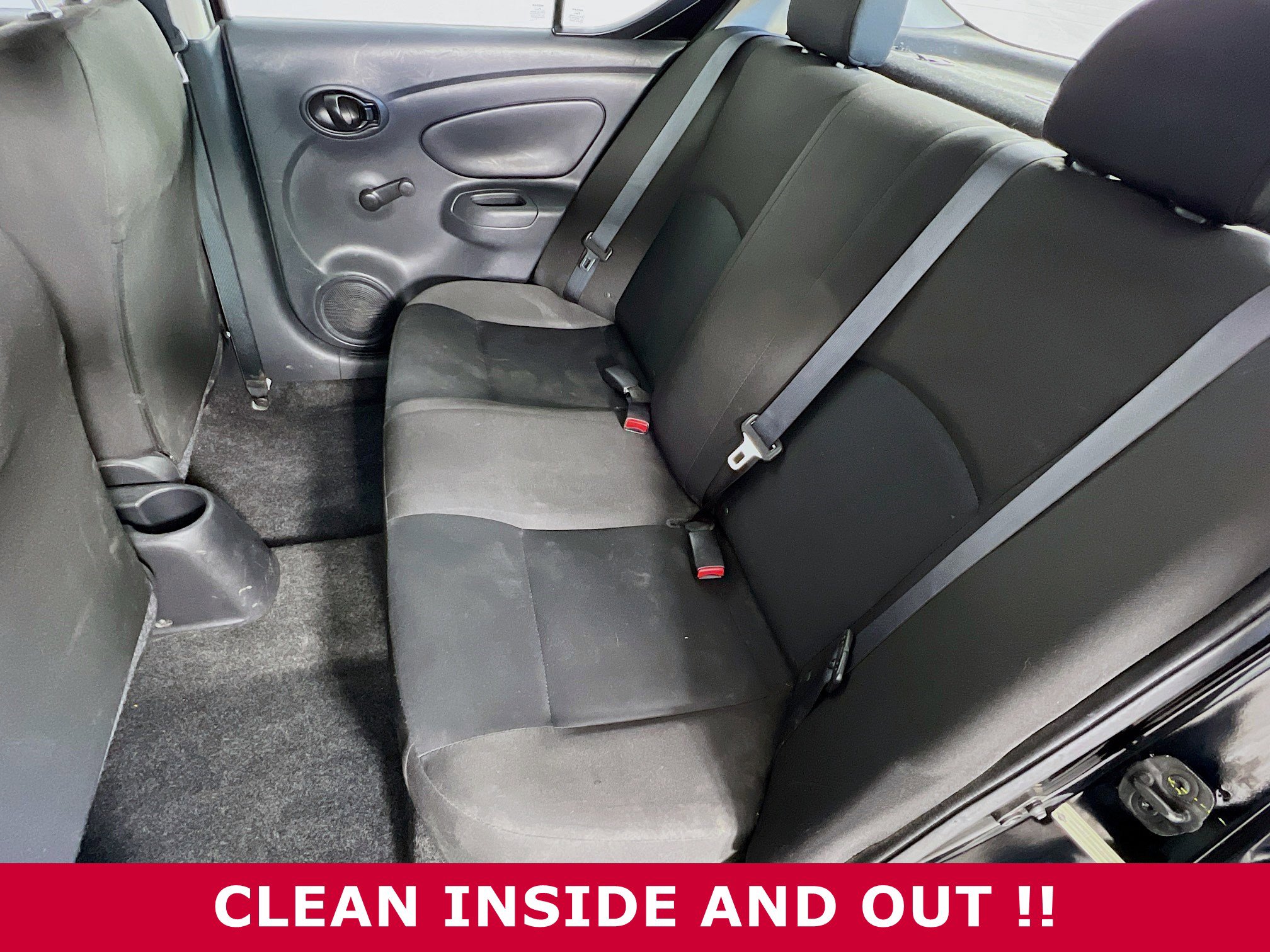2018 Nissan Versa Sedan Plus photo 4
