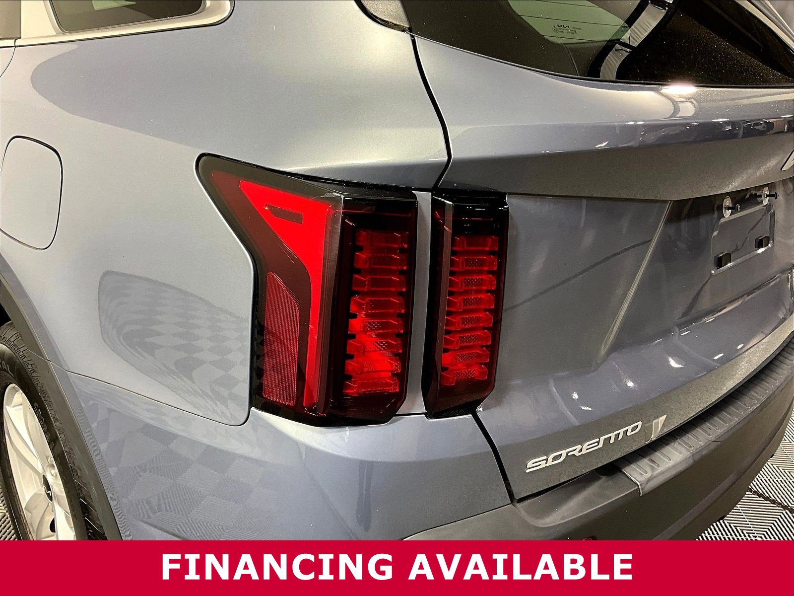 2023 Kia Sorento LX - Photo 20