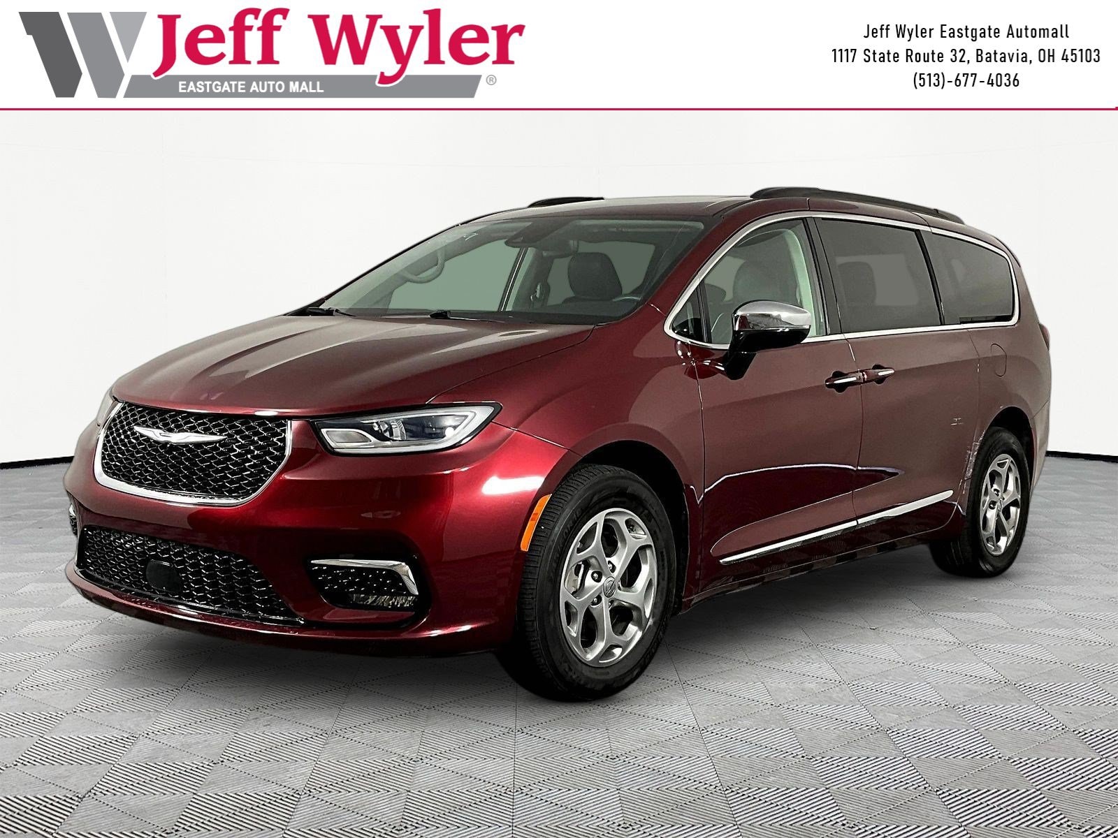 2023 Chrysler Pacifica Limited AWD's photo