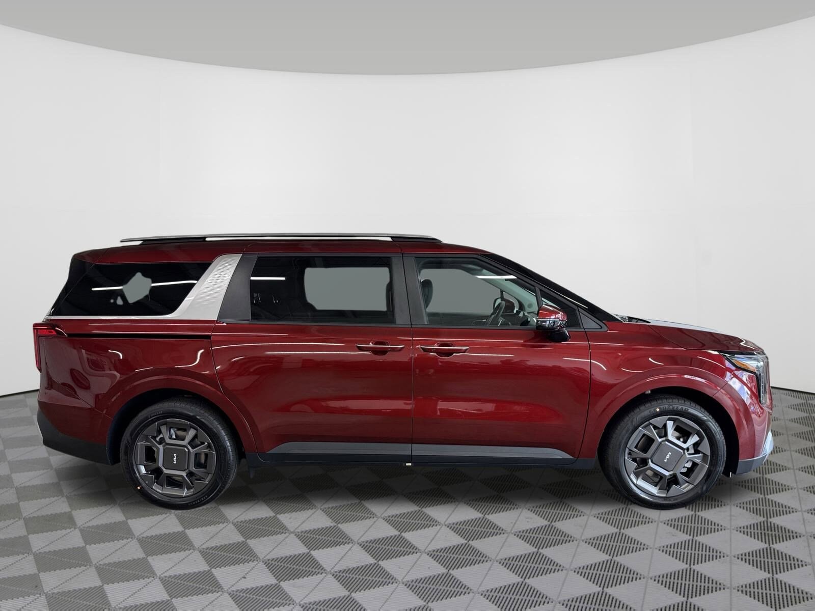 2026 Kia Carnival EX photo 2