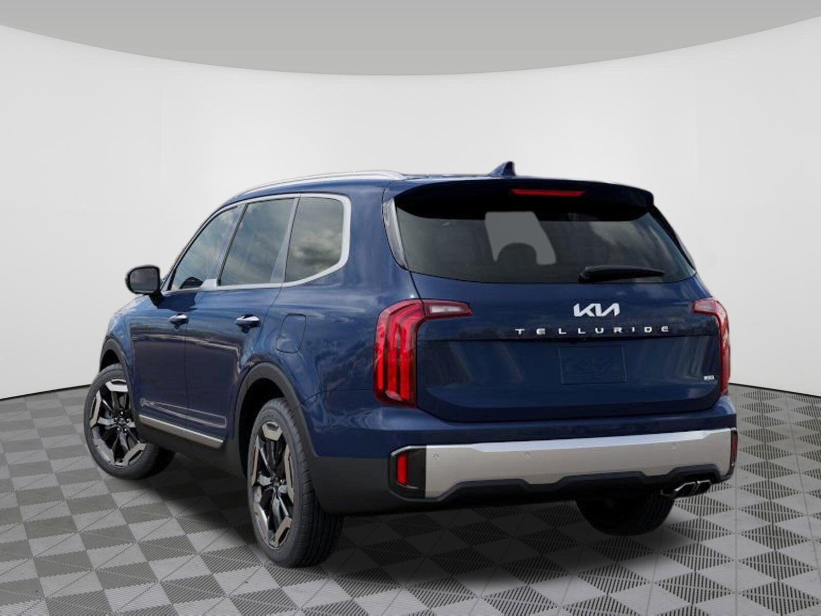 2025 Kia Telluride S photo 4