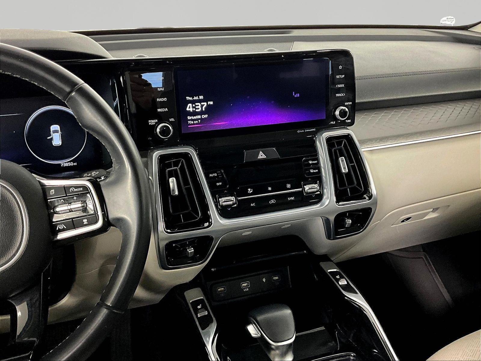 2023 Kia Sorento SX - Photo 12
