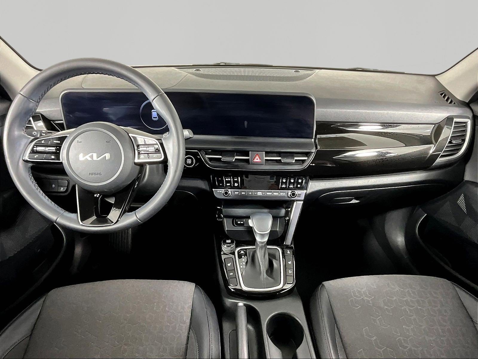 2024 Kia Seltos S - Photo 7