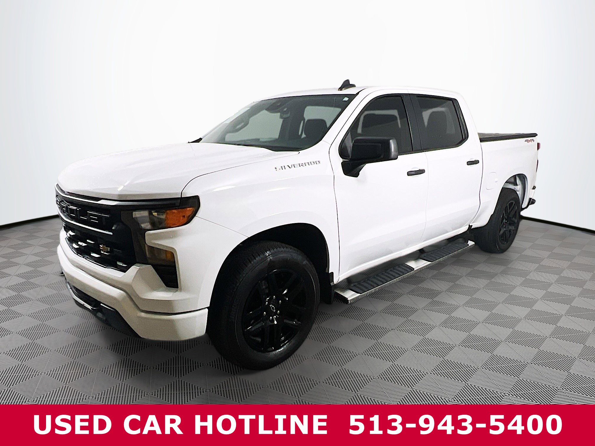 Used 2024 Chevrolet Silverado 1500 Custom with VIN 3GCPDBEK3RG143638 for sale in Batavia, OH