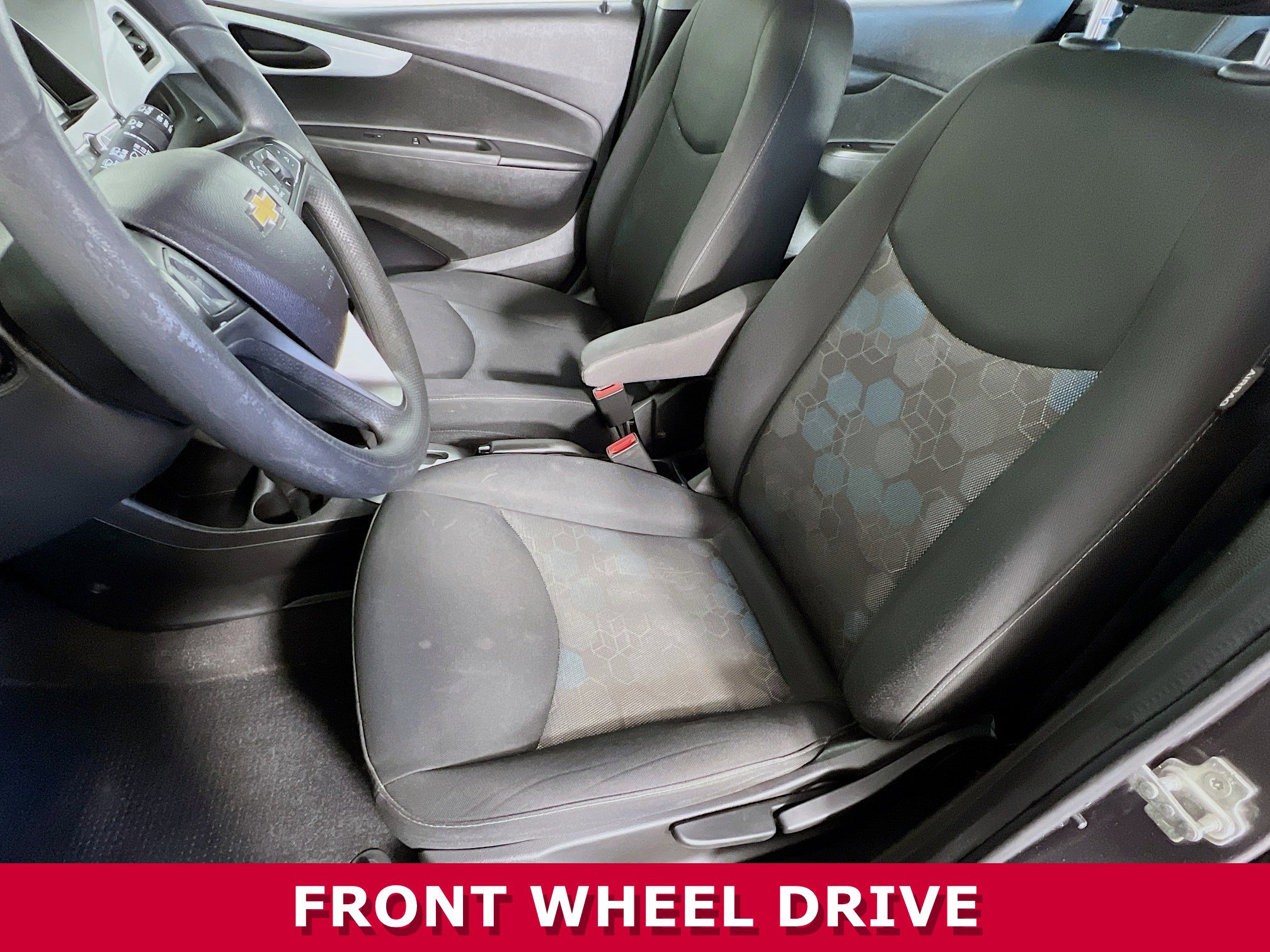 2016 Chevrolet Spark LT photo 3