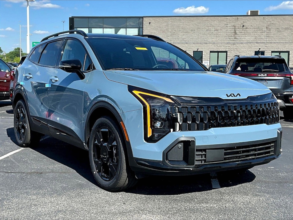 New 2026 Kia Sportage Hybrid X-Line SUV