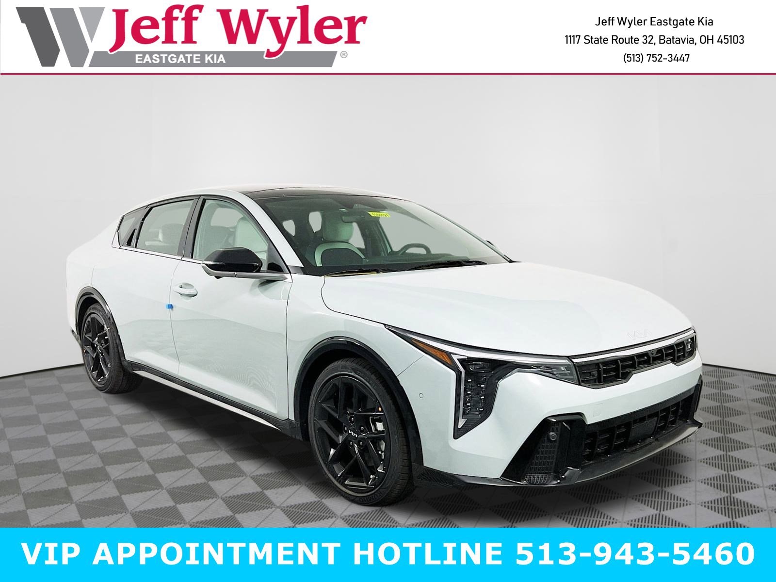 2025 Kia K4 GT-Line Turbo's photo