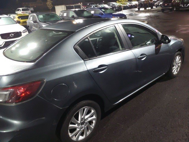 Used 2013 Mazda MAZDA3 i Sport with VIN JM1BL1U7XD1791215 for sale in Batavia, OH