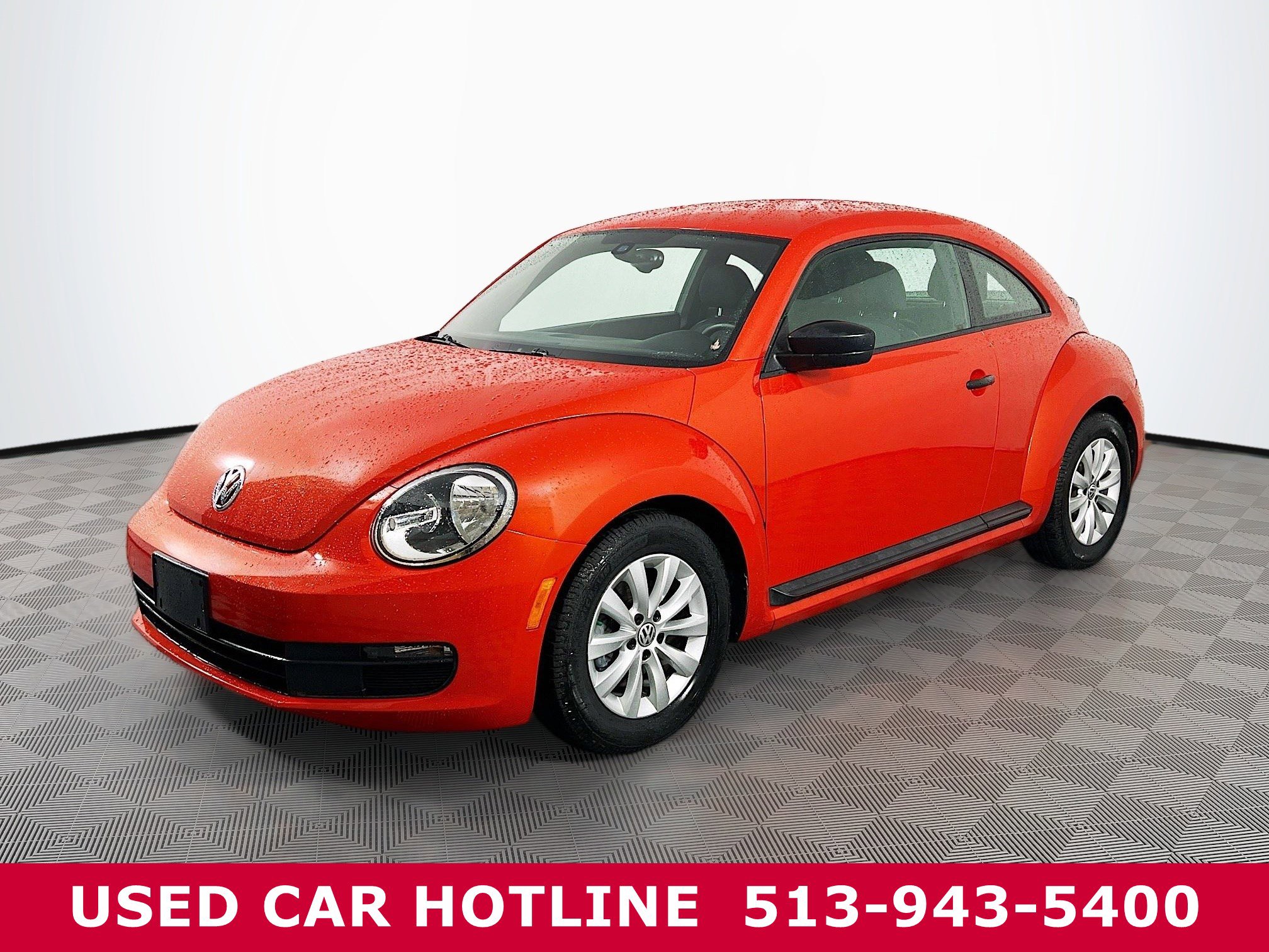 2016 Volkswagen Beetle 1.8T S photo 2