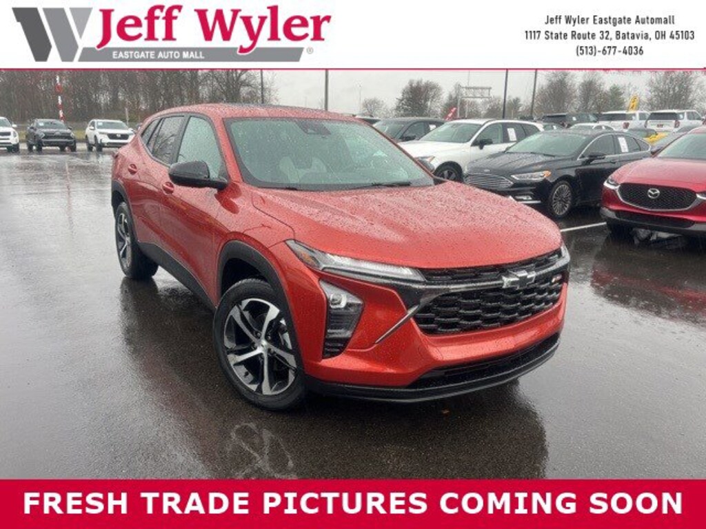 Used 2024 Chevrolet Trax 1RS SUV