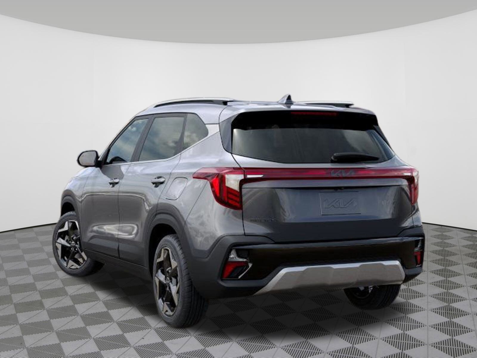 2025 Kia Seltos EX photo 4