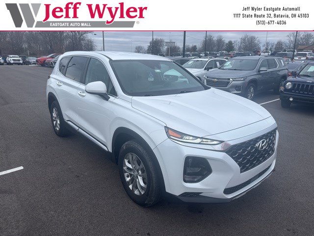 2020 Hyundai Santa Fe SE's photo