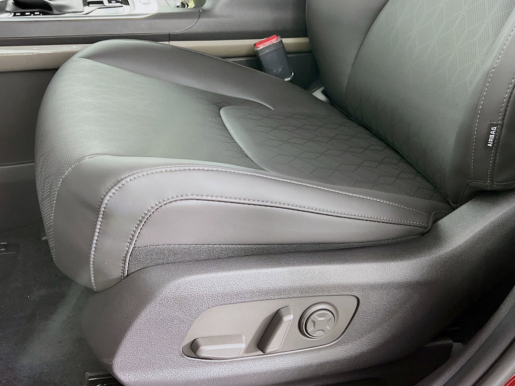 New 2026 Kia Carnival EX Van Passenger Van