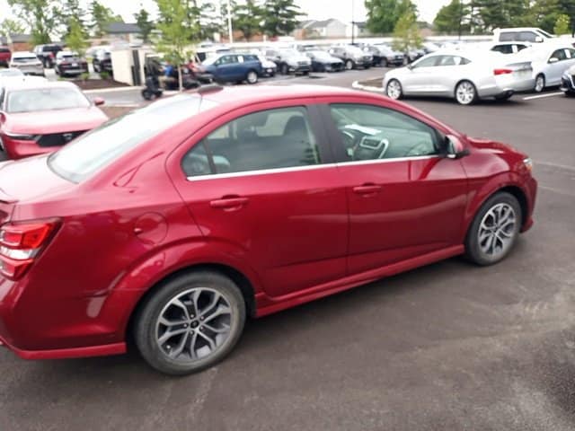 Used 2020 Chevrolet Sonic LT with VIN 1G1JD5SB3L4103942 for sale in Batavia, OH