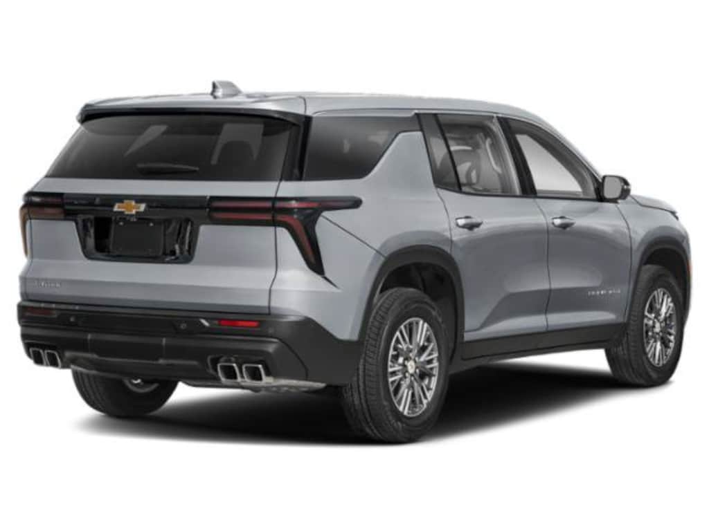 Used 2024 Chevrolet Traverse FWD LS SUV