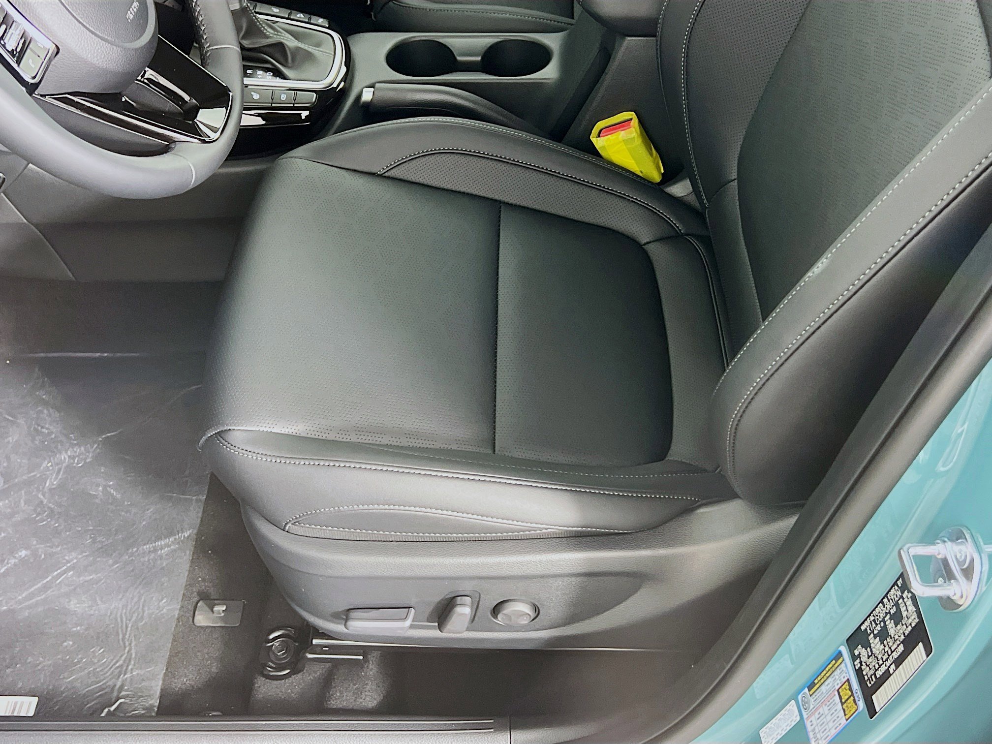 2026 Kia Seltos EX photo 4