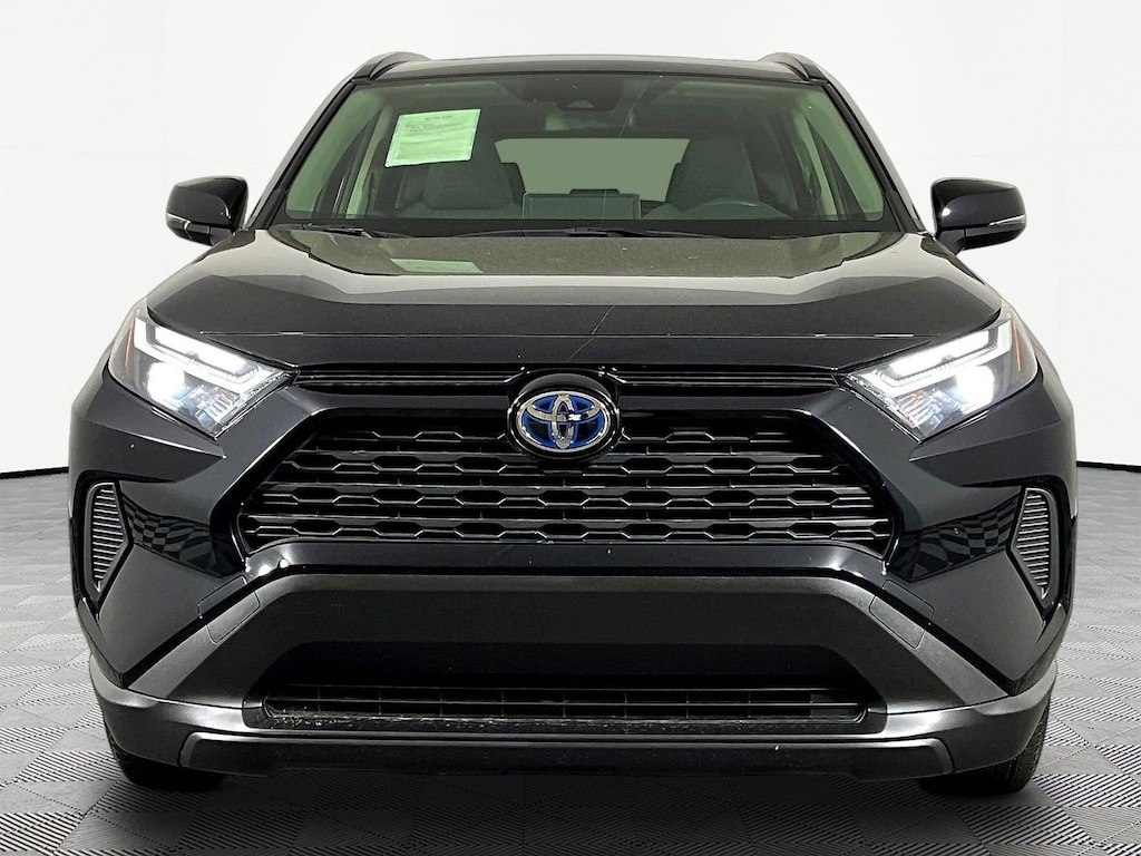 Used 2022 Toyota RAV4 Hybrid XLE SUV