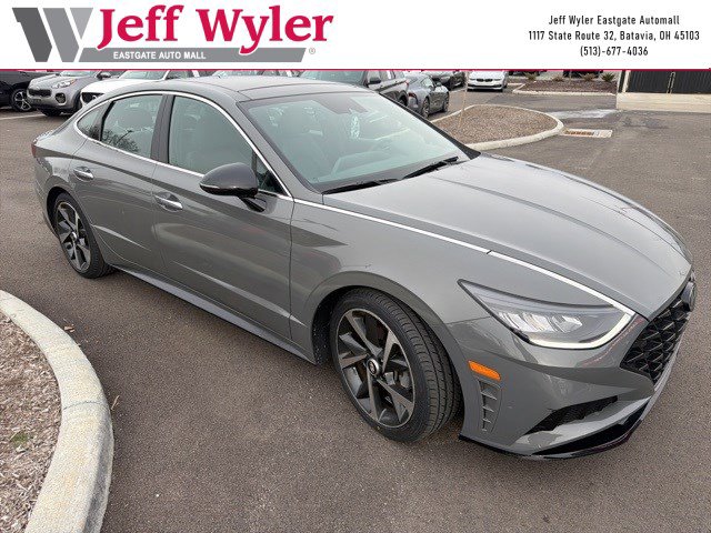 2022 Hyundai Sonata SEL Plus's photo