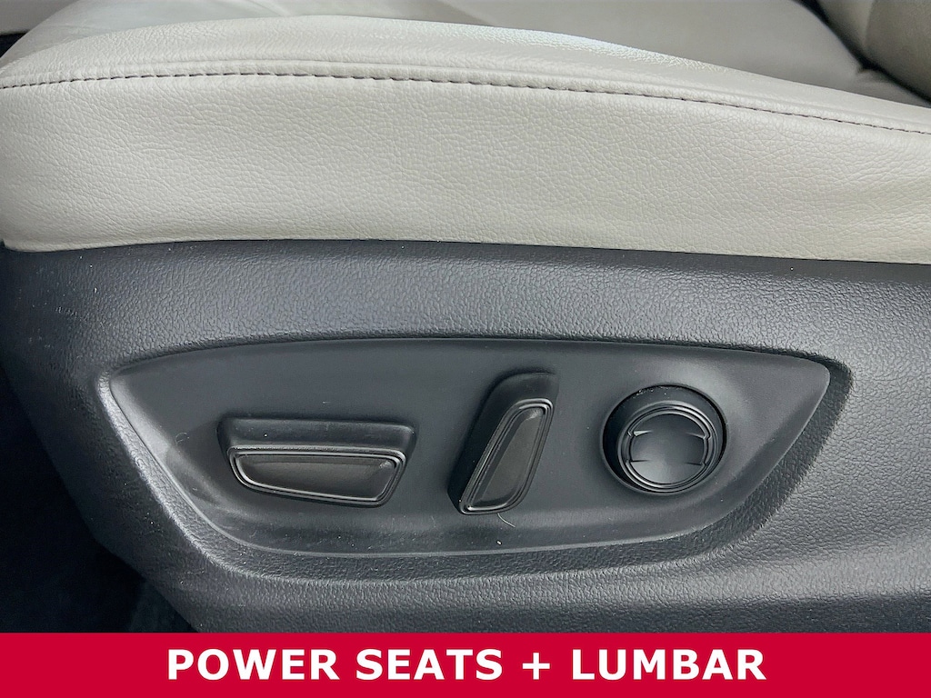 Used 2022 Toyota Camry Hybrid XLE Sedan