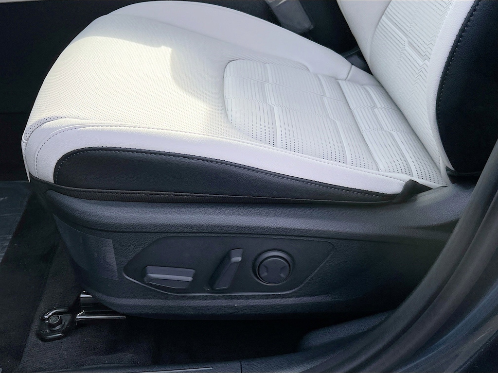 New 2026 Kia Sportage Hybrid SX-Prestige SUV