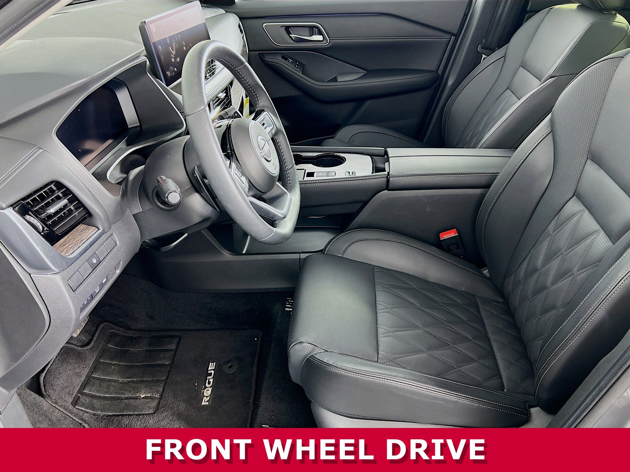 2024 Nissan Rogue Platinum photo 3