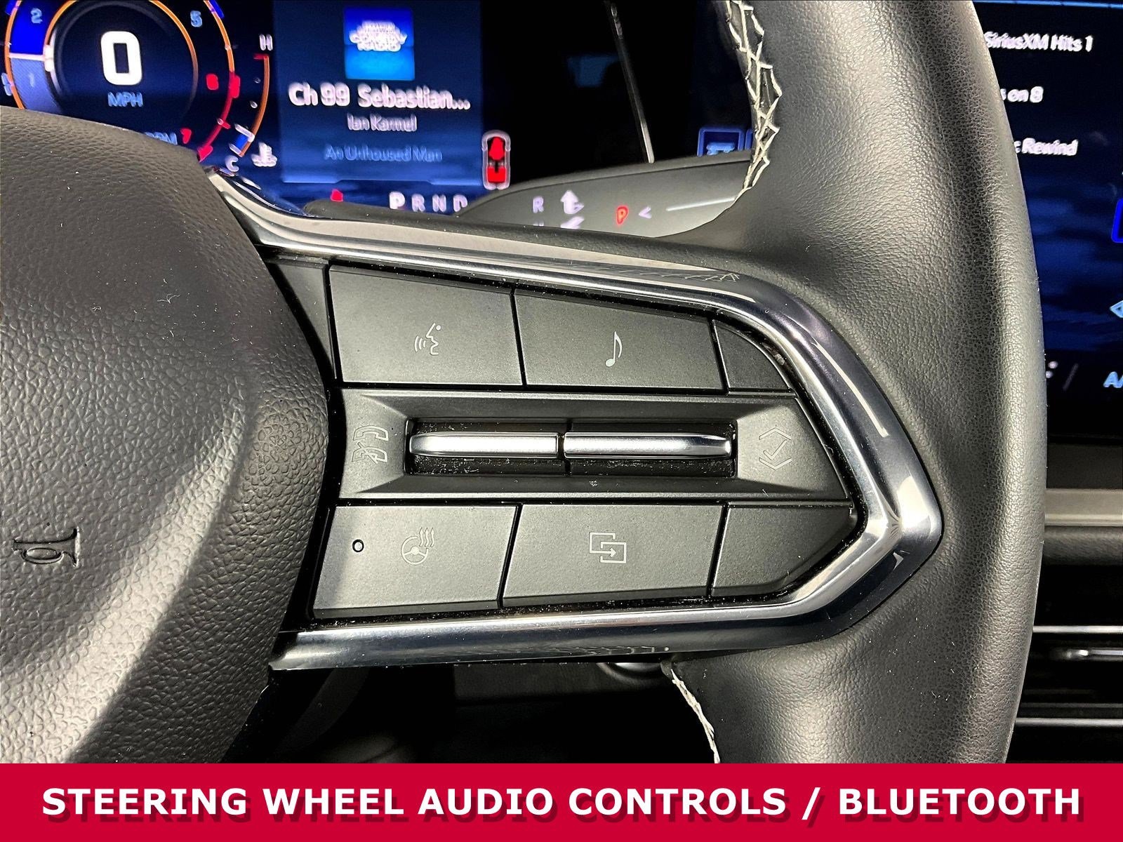 2025 Chevrolet Traverse LT - Photo 14