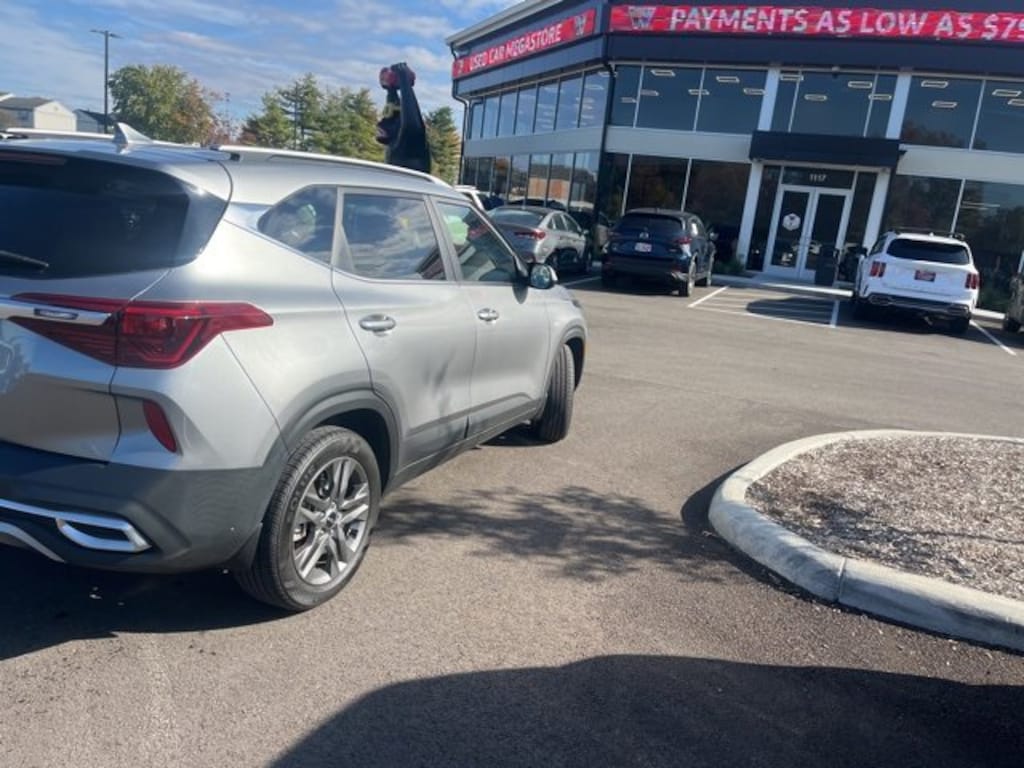 Used 2023 Kia Seltos S SUV