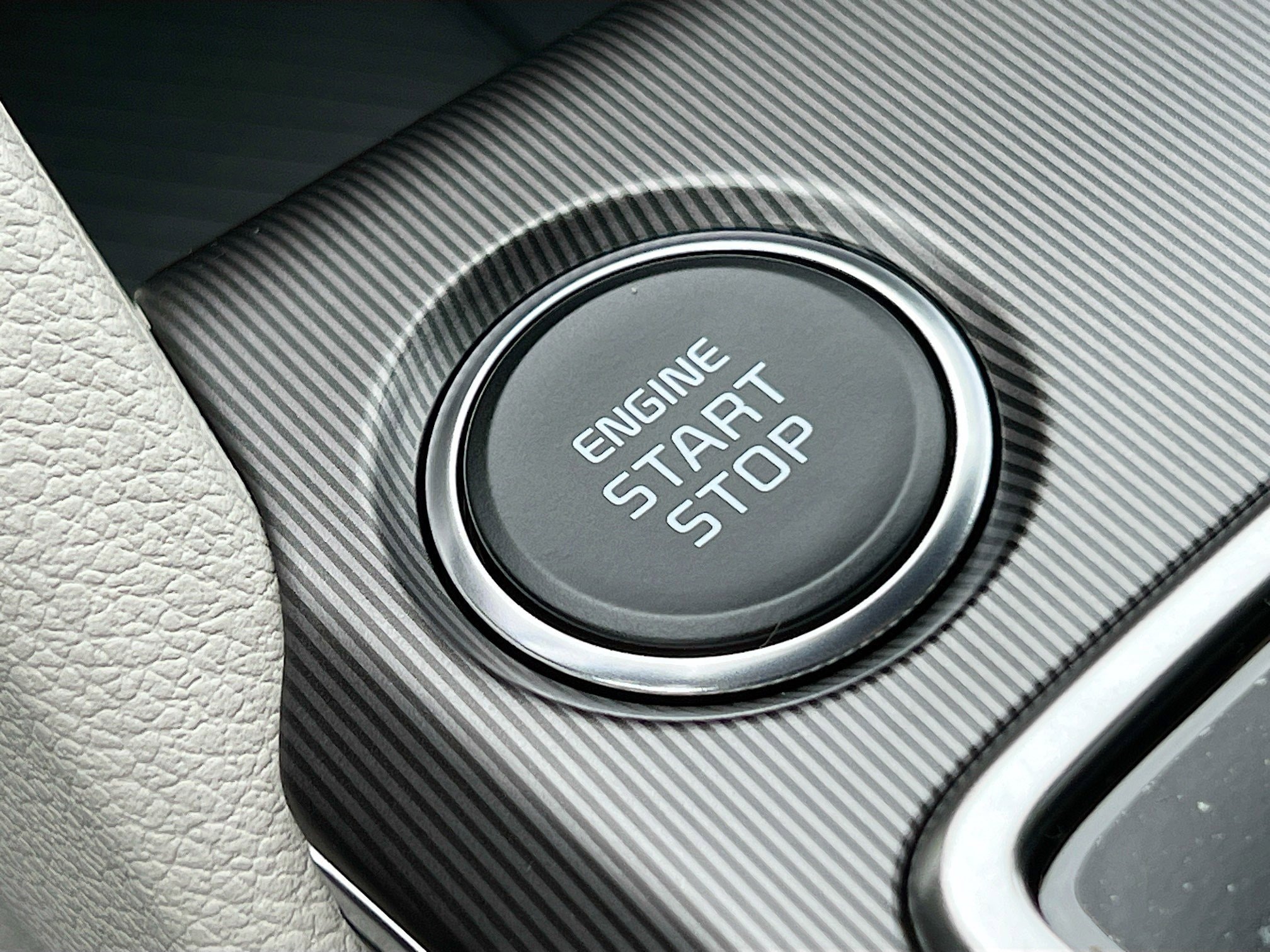 2026 Kia Sportage EX - Photo 12
