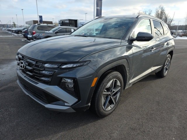 2025 Hyundai Tucson SEL photo 3