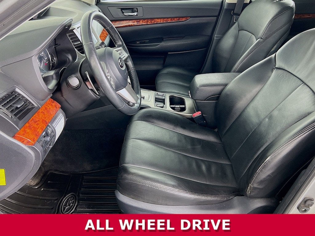 Used 2011 Subaru Outback 2.5i Limited Pwr Moon/Nav SUV