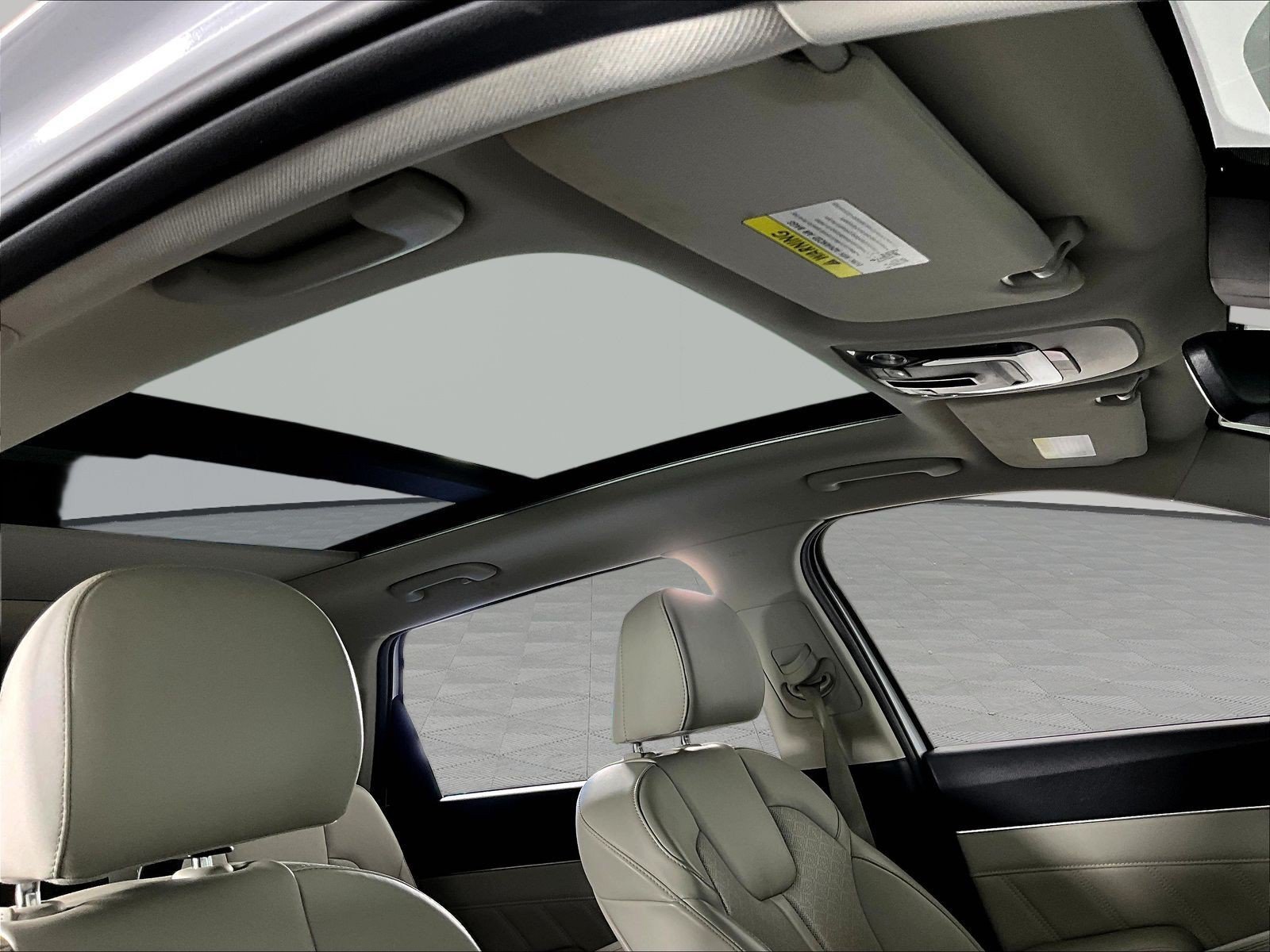 2023 Kia Sorento SX - Photo 31