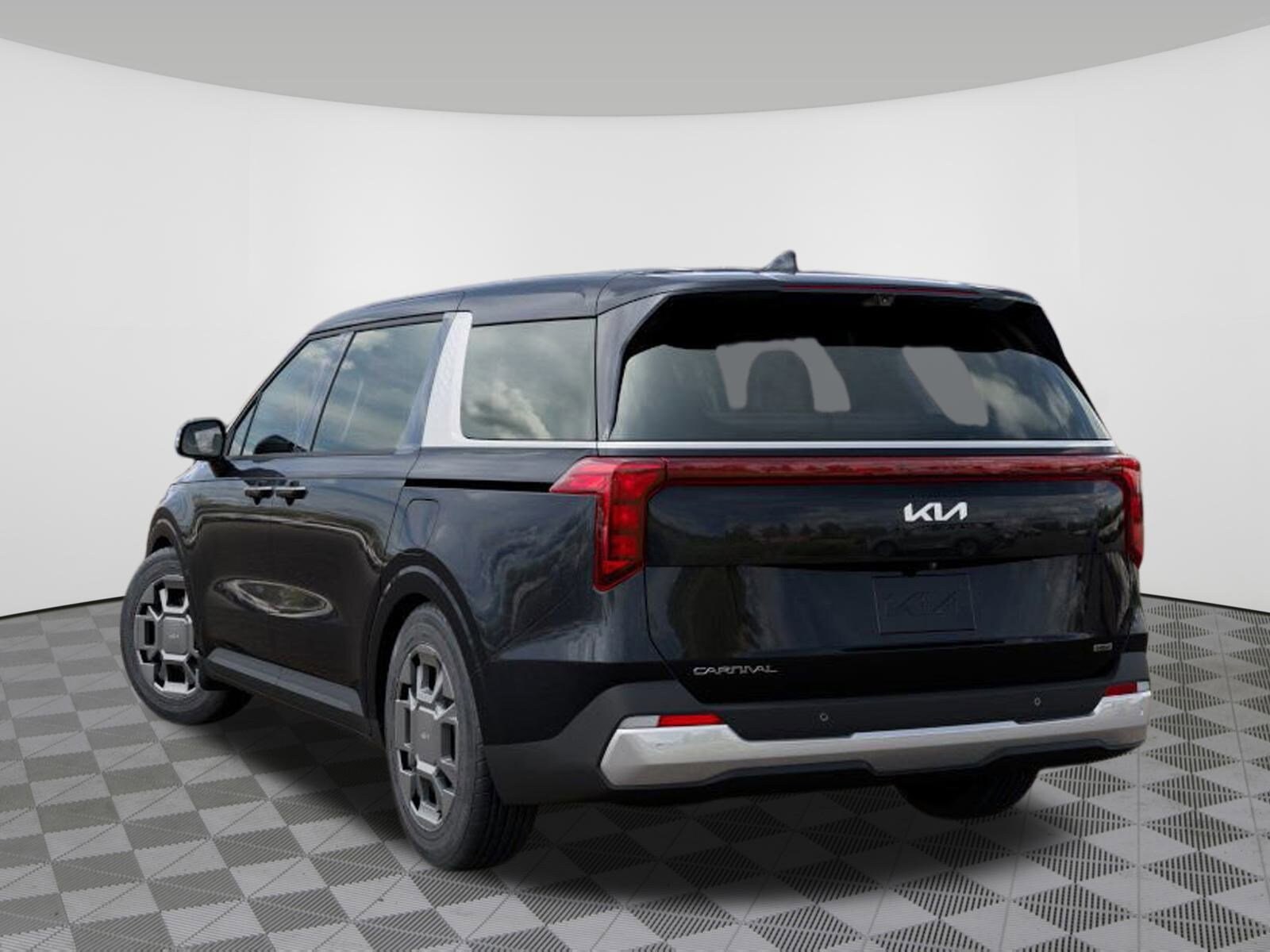 2026 Kia Carnival EX photo 4