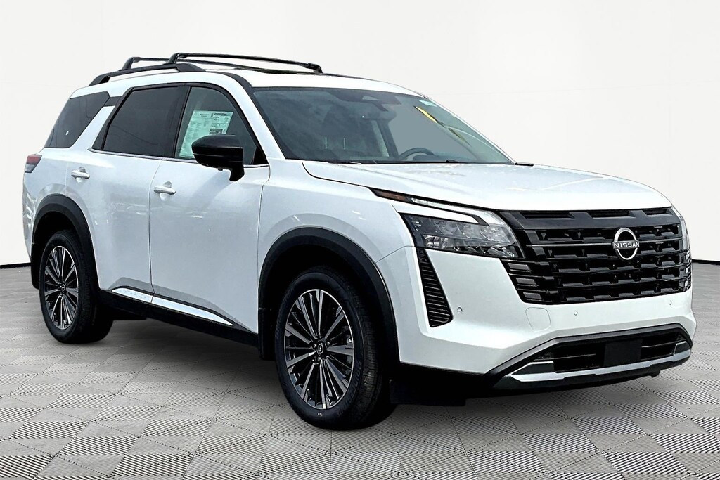 New 2026 Nissan Pathfinder Platinum SUV