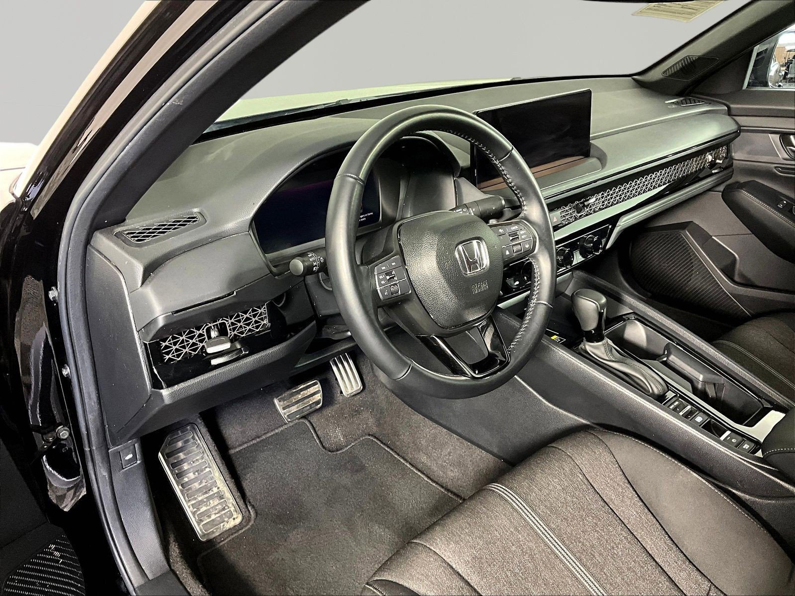 2025 Honda Accord Hybrid Sport - Photo 15